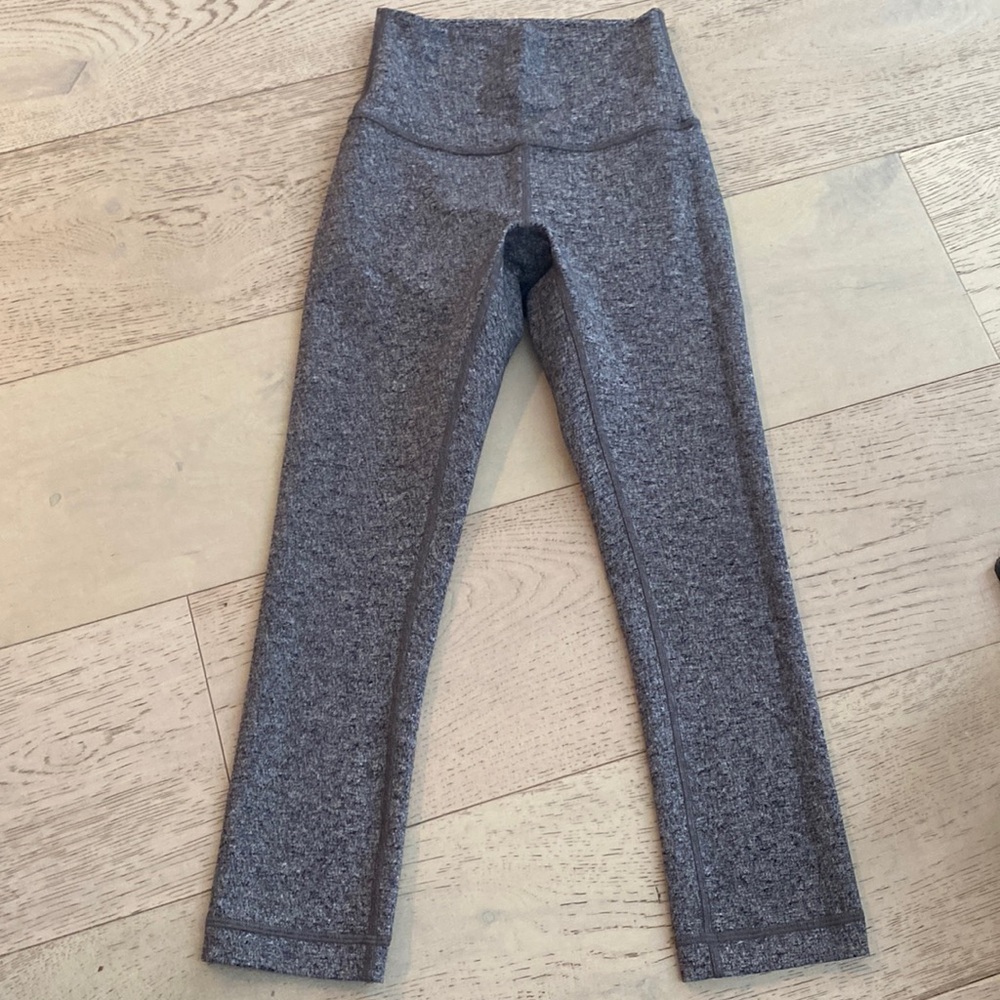 Lululemon gray speckle leggings size 2